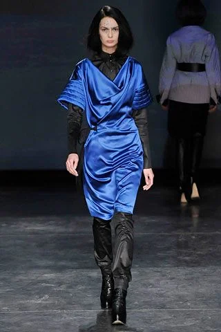 Look 18